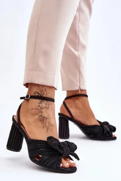 Modne Sandały Z Kokardą Na Obcasie Czarne Callum