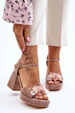 Modne Sandały Z Kryształami Na Masywnym Obcasie Ciemnobeżowe Garrett