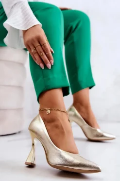 Modne Skórzane Czółenka Lewski Shoes 3181 Złote