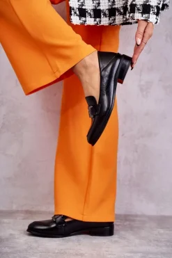 Modne Skórzane Półbuty Loafery Czarne Trine