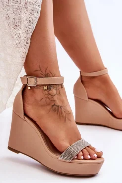 Modne Skórzane Sandały Na Koturnie Nude Arwen
