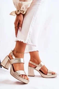 Modne Skórzane Sandały Na Obcasie Maciejka 05522-25 Złote