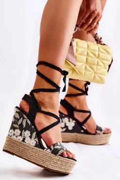 Modne Wiązane Sandały Na Koturnie Czarne Recife