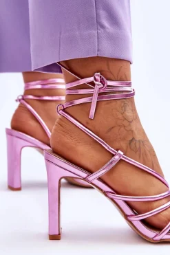 Modne Wiązane Sandały Na Obcasie Różowe Tessoro