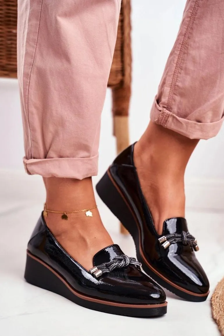 Mokasyny Damskie Czarne Lakierowane Na Koturnie Abba