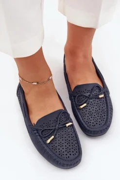 Mokasyny Damskie Z Ażurowym Wzorem I Wiązaniem Granatowe Mirisa