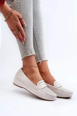 Mokasyny Damskie Z Ażurowym Wzorem Eko Skóry Zgaszona Białe Nassnema