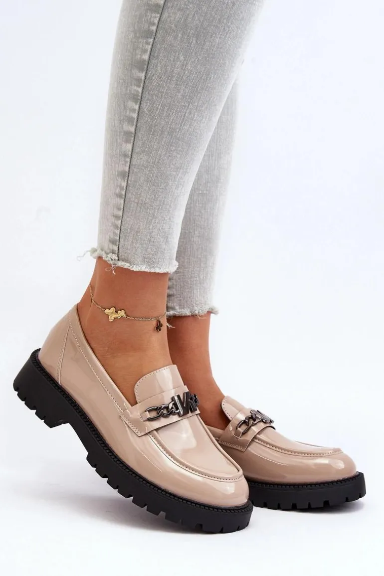 Mokasyny Lakierowane Damskie Na Płaskim Obcasie Beżowe Ezoma