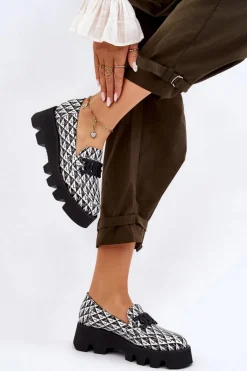 Mokasyny Na Masywnej Platformie Laura Messi 2601 Czarno-Białe