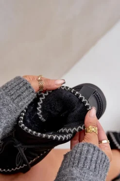 Śniegowce Damskie Z Haftem Na Platformie Czarne Naleris