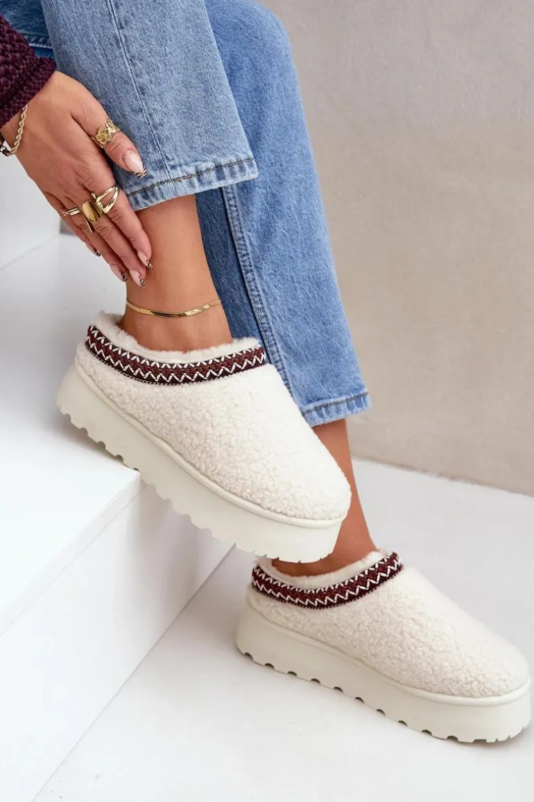 Śniegowce Kapcie Na Platformie Z Futerkiem Typu Baranek Jasnobeżowe Ovirissa