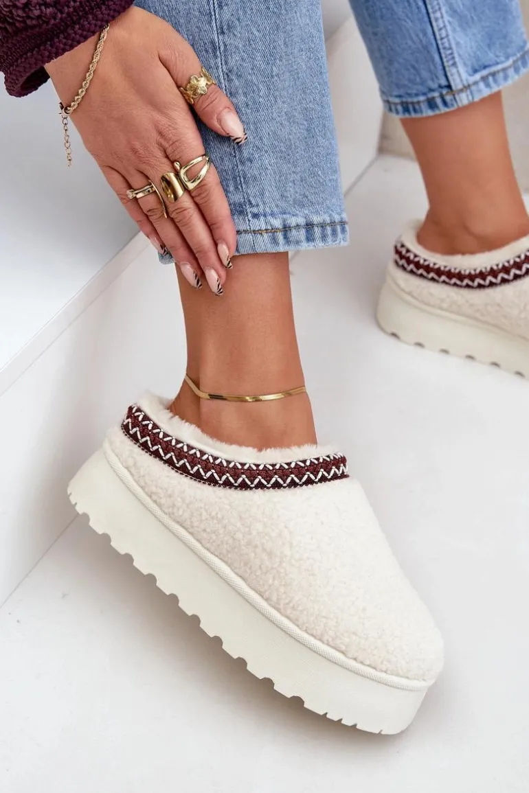 Śniegowce Kapcie Na Platformie Z Futerkiem Typu Baranek Jasnobeżowe Ovirissa