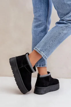 Śniegowce Na Platformie Z Ozdobnym Haftem Czarne Heslania