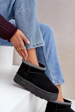 Śniegowce Na Platformie Z Ozdobnym Haftem Czarne Heslania