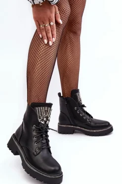 Niskie Botki Workery Z Biżuteryjną Ozdobą Czarne Melenope