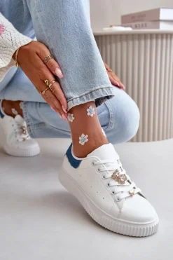 Niskie Trampki Z Eko Skóry Z Przypinkami Biało-Niebieskie Cillione