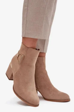 Ocieplane Botki Damskie Na Słupku Ze Złotymi Elementami Beżowe Ambrine