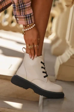 Ocieplane Botki Damskie Na Platformie Sznurowane Jasnobeżowe Harmine