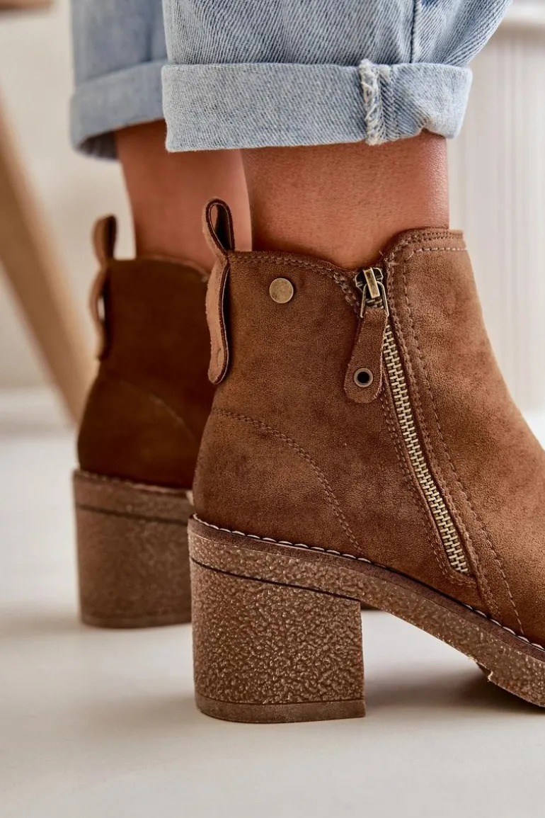 Ocieplane Botki Damskie Na Słupku Z Eko Zamszu Brązowe Velarilla