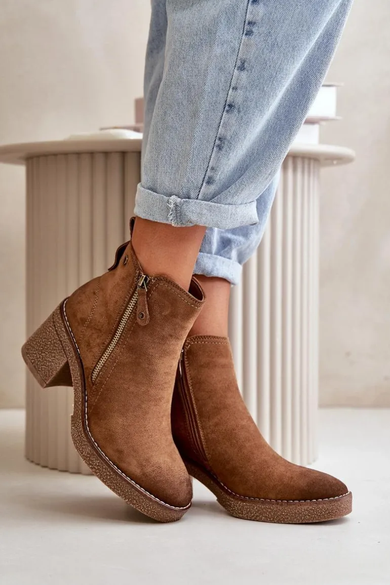 Ocieplane Botki Damskie Na Słupku Z Eko Zamszu Brązowe Velarilla