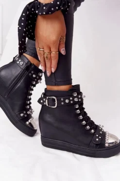 Ocieplane Botki Na Koturnie Z Dżetami Czarne Lu Boo