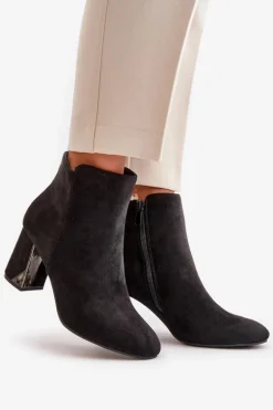 Ocieplane Botki Na Obcasie Słupku Z Lustrzanym Elementem Czarne Silvare