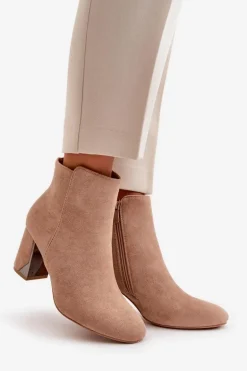 Ocieplane Botki Na Obcasie Słupku Z Lustrzanym Elementem Beżowe Silvare