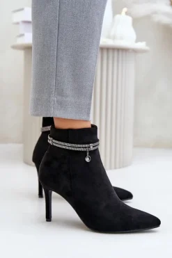 Ocieplane Botki Na Szpilce Z Ozdobnym Paskiem Eko Zamszowe Vinceza 16469 Czarne