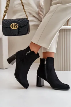 Ocieplane Eko Zamszowe Botki Damskie Na Słupku Zapinane Na Zamek Czarne Erillia