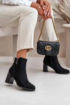 Ocieplane Eko Zamszowe Botki Damskie Na Słupku Zapinane Na Zamek Czarne Erillia