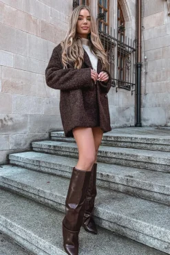 Ocieplane Kozaki Damskie Z Wywiniętą Cholewką Na Słupku Czekoladowe Elivira