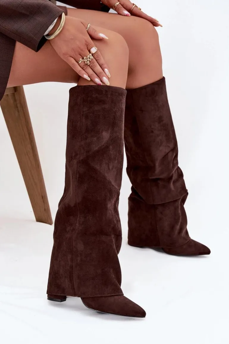 Ocieplane Kozaki Damskie Z Wywiniętą Cholewką Na Słupku Eko Zamszowe Czekoladowe Elivira