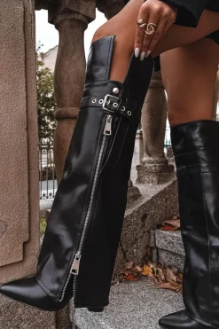 Ocieplane Kozaki Damskie Za Kolano Na Słupku Z Paskiem Klamrą I Srebrnym Zamkiem Czarne Reisa