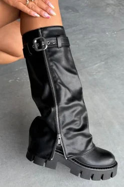 Ocieplane Kozaki Z Wywiniętą Cholewką Klamrą I Srebrnym Zamkiem Czarne Armena