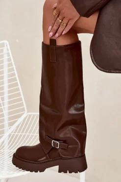 Ocieplane Kozaki Z Wywiniętą Cholewką I Klamrą Czekoladowe Fiorae