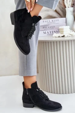 Ocieplane Niskie Botki Z Ozdobą Na Zamek S.Barski HY42-715 Czarne