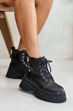 Ocieplane Skórzane Botki Trapery Na Masywnej Podeszwie GOE OO2N4126 Czarne