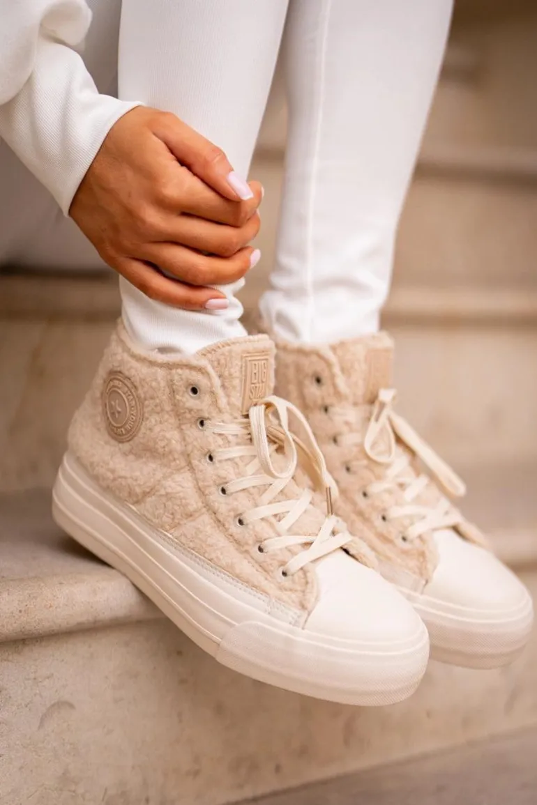 Ocieplane Trampki Damskie Z Futerkiem Typu Baranek Big Star OO274A444 Beżowe