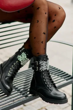 Ocieplane Workery Botki Z Ozdobnym Paskiem I Klamrami Czarne Viveria