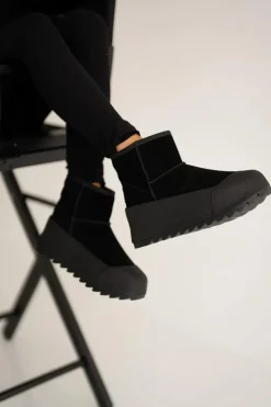 Ocieplane Zamszowe Śniegowce Na Platformie Big Star OO274A213 Czarne