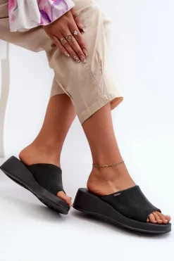 Pachnące Klapki Damskie Na Koturnie ZAXY LL285084 Czarne