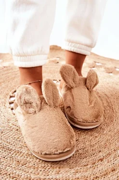 Papcie Futrzane Z Uszami Beżowe Thorpe