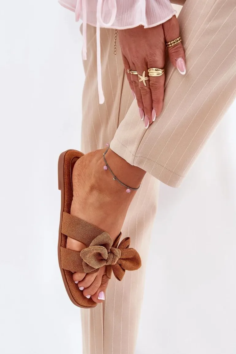 Płaskie Klapki Damskie Z Kokardką Camel Tobin