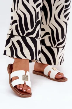 Płaskie Klapki Z Wycięciami I Ozdobą Białe Bohalis