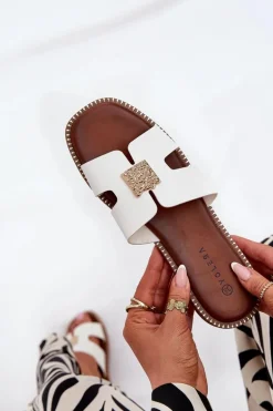 Płaskie Klapki Z Wycięciami I Ozdobą Białe Bohalis