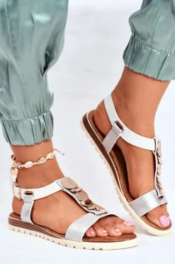 Płaskie Sandały Z Ozdobami Srebrne Milton