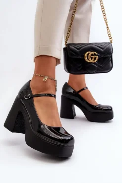 Półbuty Damskie Lakierowane Na Platformie I Słupku Big Star NN274004 Czarne