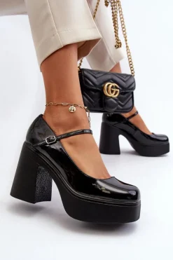 Półbuty Damskie Lakierowane Na Platformie I Słupku Big Star NN274004 Czarne