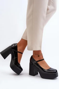 Półbuty Damskie Lakierowane Na Platformie I Słupku Big Star NN274004 Czarne