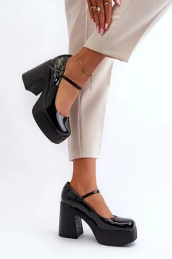 Półbuty Damskie Lakierowane Na Platformie I Słupku Big Star NN274004 Czarne